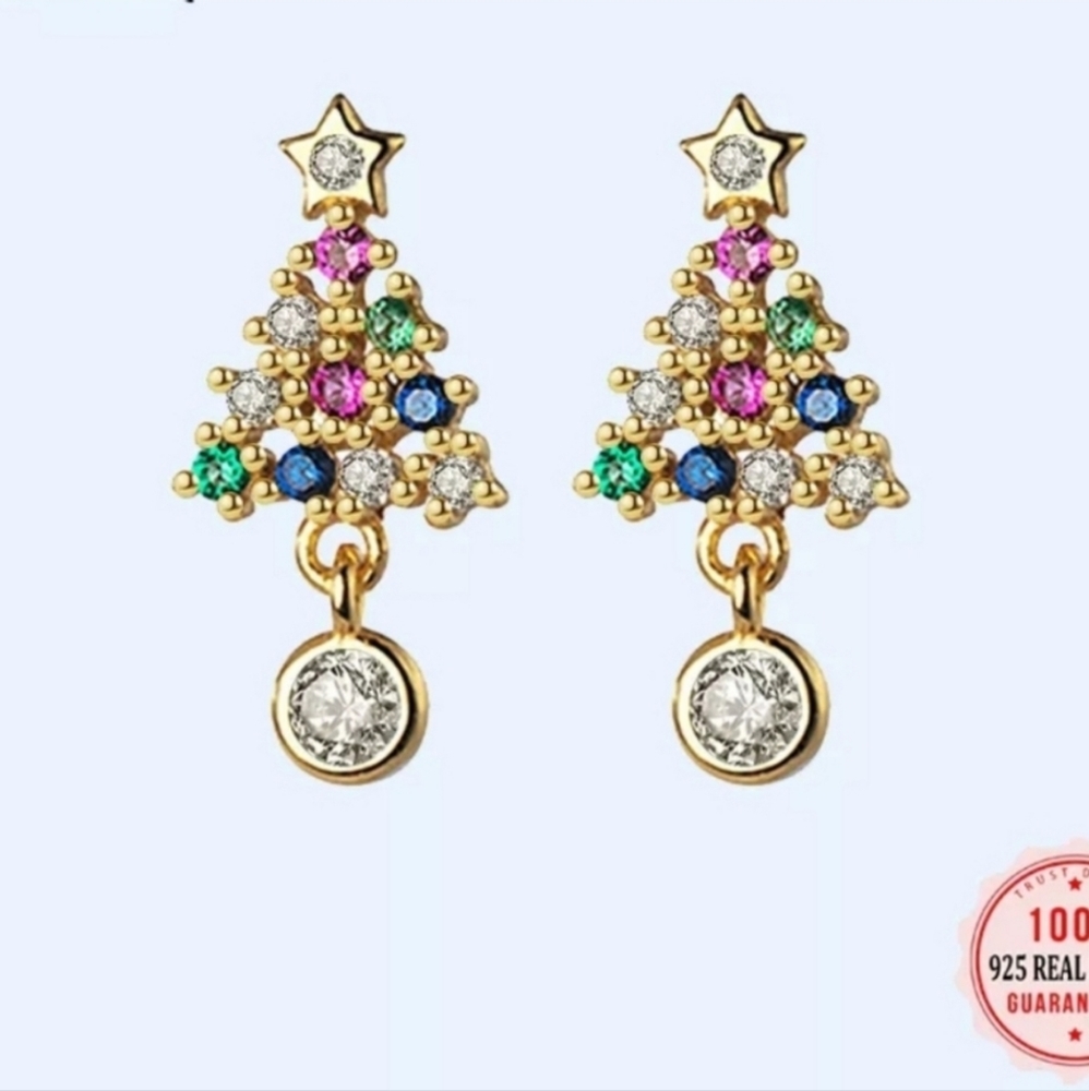 Cute Gold Mini Christmas Earrings